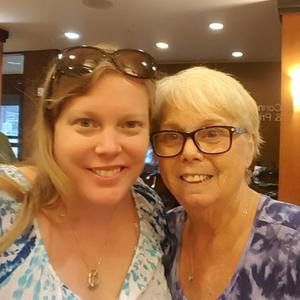 Meet your Posher, Emily